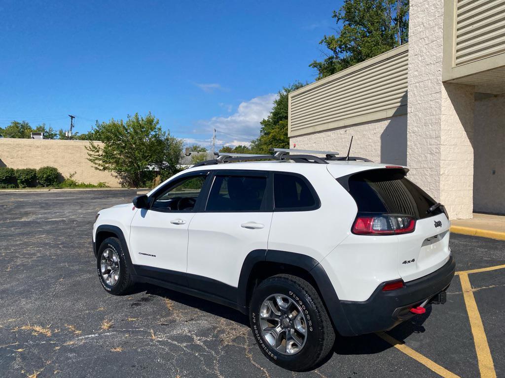 used 2019 Jeep Cherokee car, priced at $14,995
