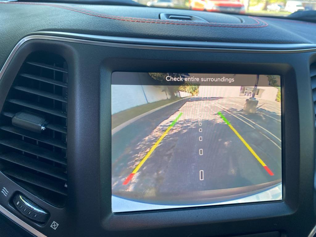 used 2019 Jeep Cherokee car, priced at $14,995