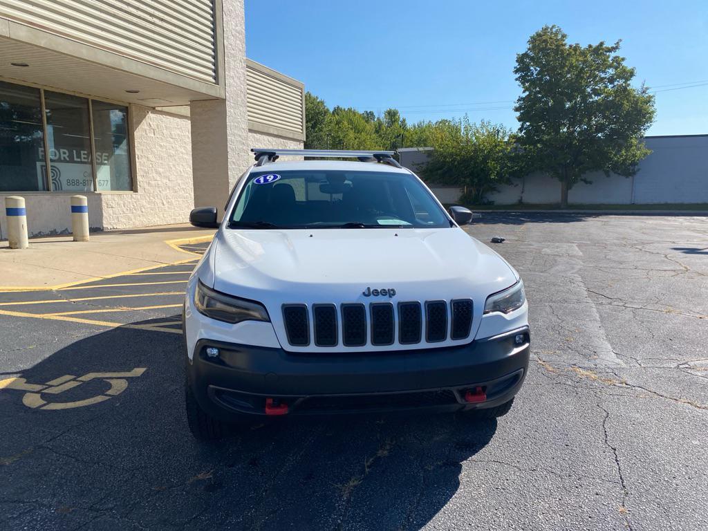 used 2019 Jeep Cherokee car, priced at $14,995