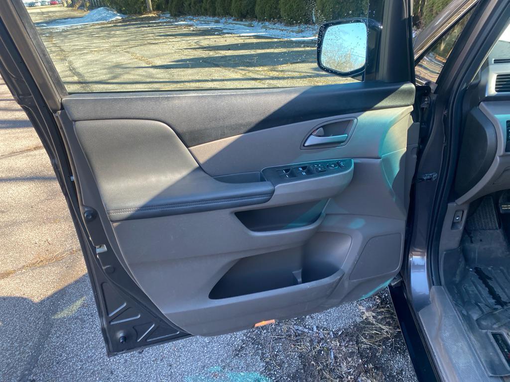 used 2013 Honda Odyssey car, priced at $6,495