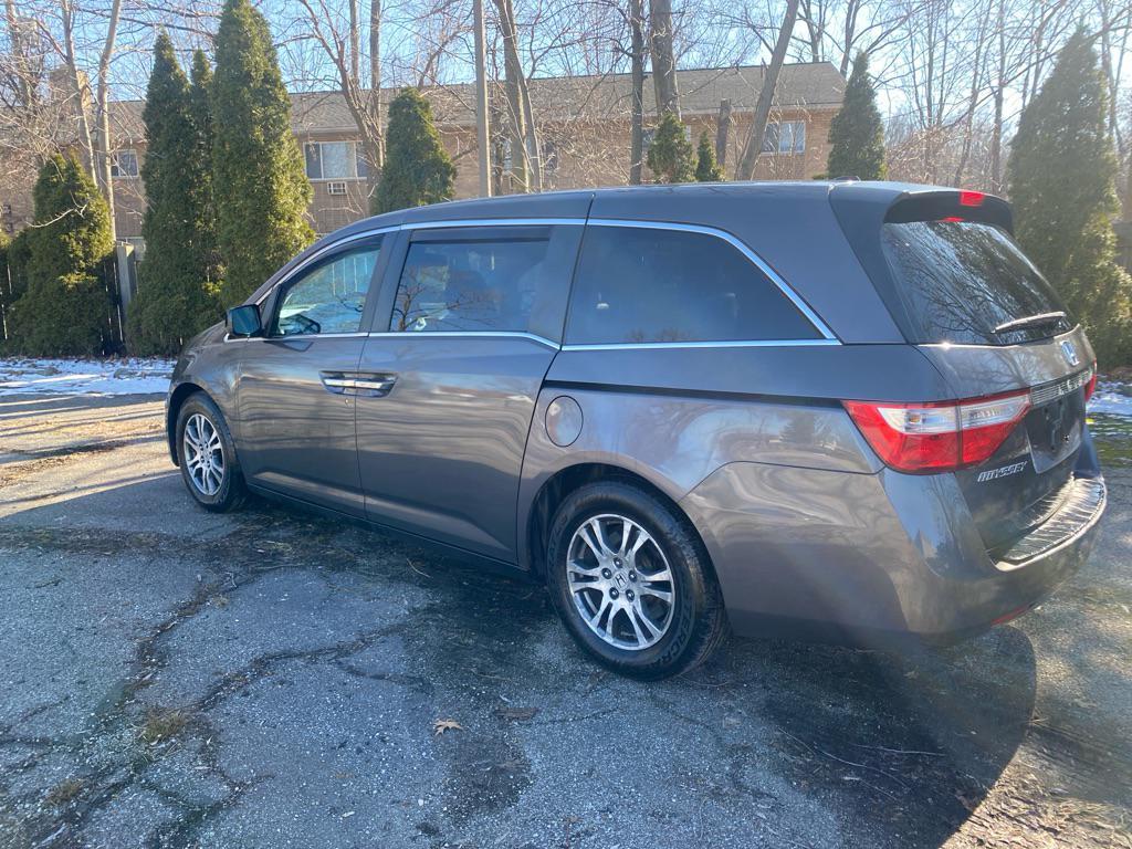 used 2013 Honda Odyssey car, priced at $6,495