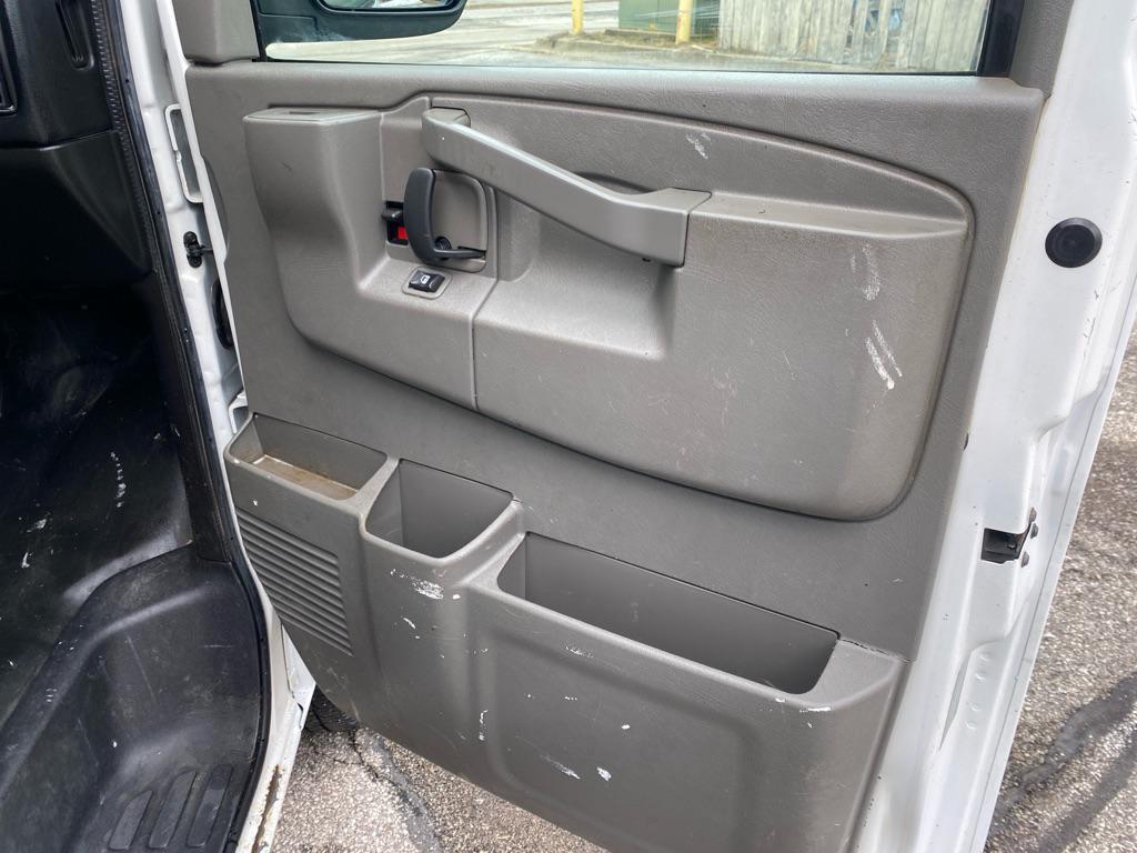 used 2016 Chevrolet Express 2500 car, priced at $5,995