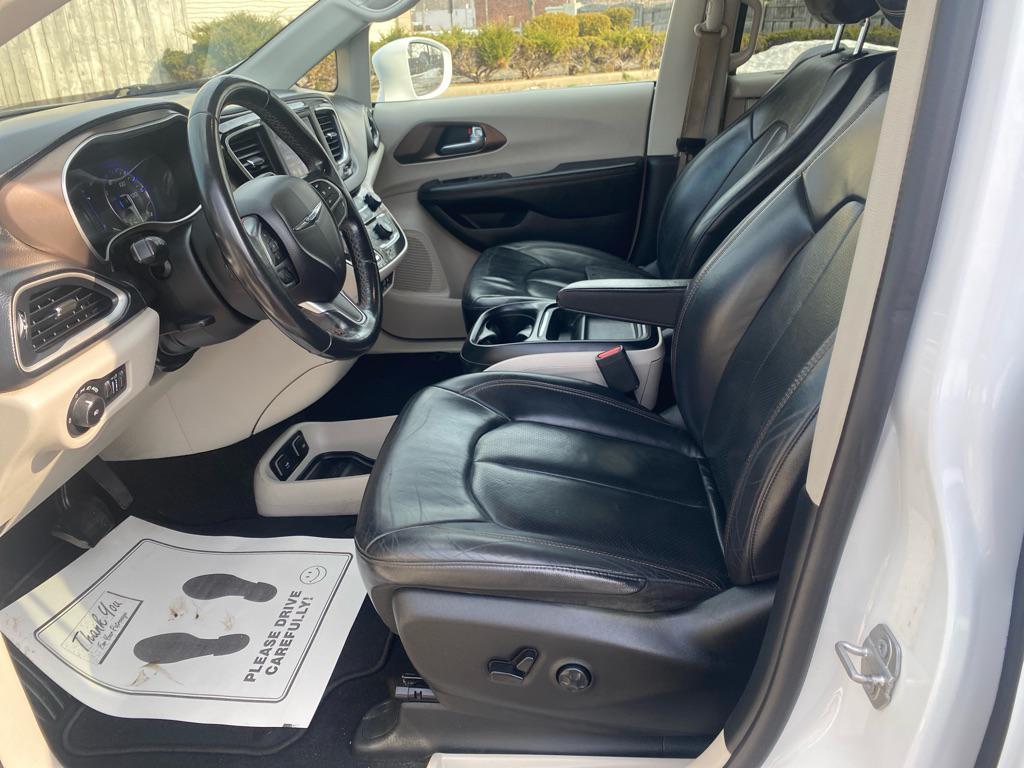 used 2018 Chrysler Pacifica car, priced at $12,995