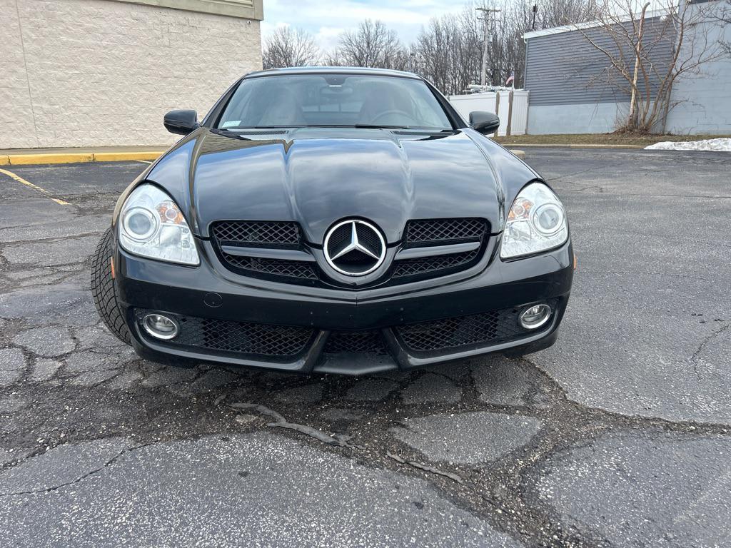 used 2009 Mercedes-Benz SLK-Class car, priced at $12,995