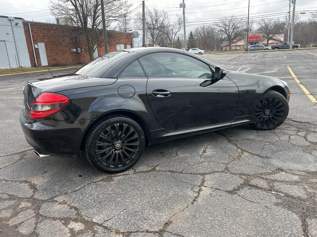 used 2009 Mercedes-Benz SLK-Class car, priced at $12,995