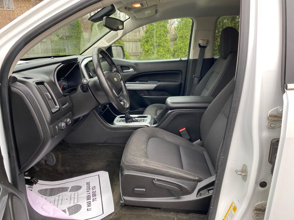 used 2015 Chevrolet Colorado car, priced at $13,995