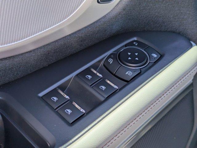 used 2025 Ford Expedition car, priced at $55,894