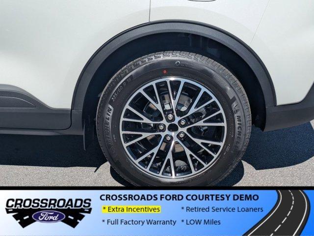 new 2025 Ford Escape car, priced at $35,997