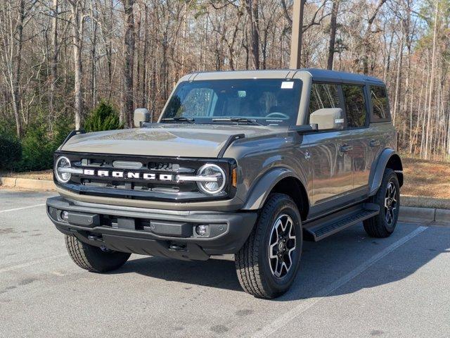 new 2025 Ford Bronco car, priced at $51,737
