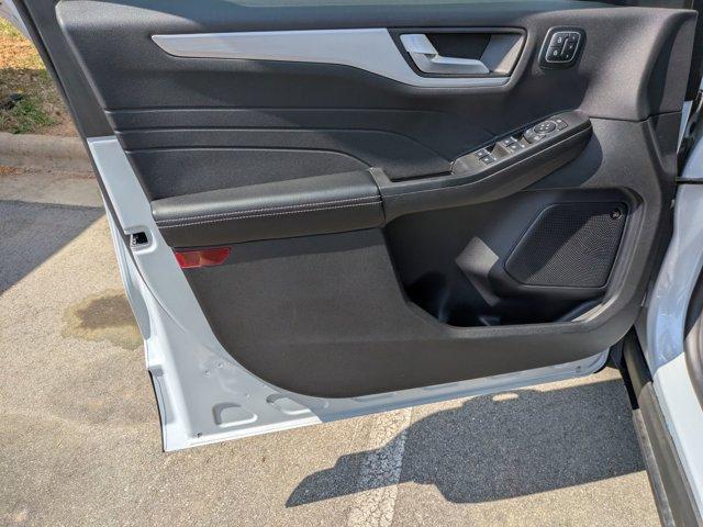 used 2025 Ford Escape car, priced at $30,495