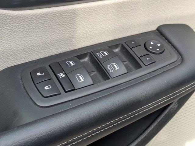 used 2023 Chrysler Pacifica car, priced at $22,995