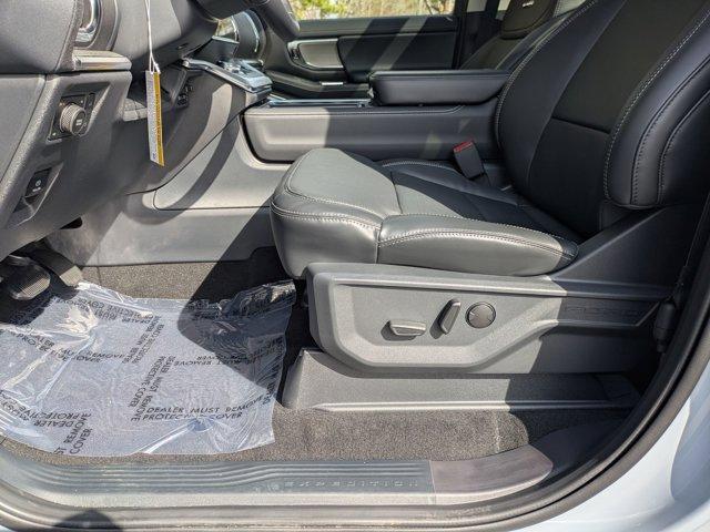 new 2026 Ford Expedition car, priced at $81,292