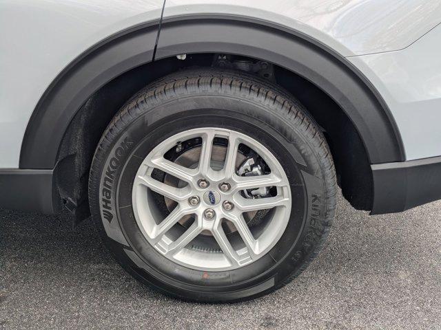 new 2026 Ford Explorer car, priced at $39,827