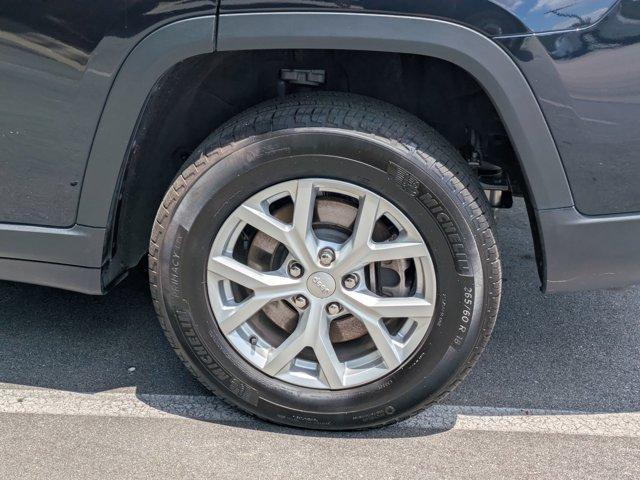 used 2023 Jeep Grand Cherokee L car, priced at $36,394