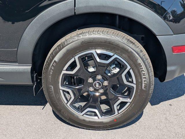 new 2025 Ford Bronco Sport car, priced at $33,477