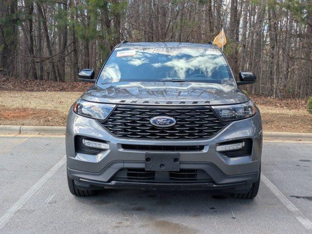 used 2024 Ford Explorer car, priced at $40,995