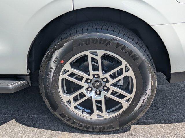new 2026 Ford Expedition car, priced at $70,979