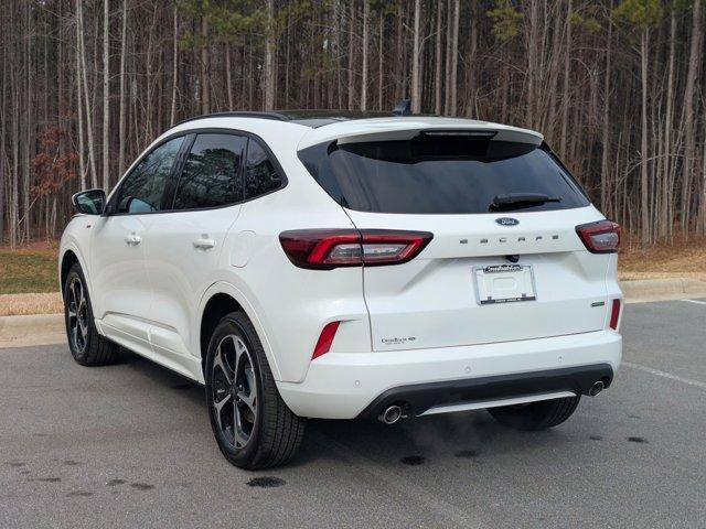 new 2026 Ford Escape car, priced at $39,282