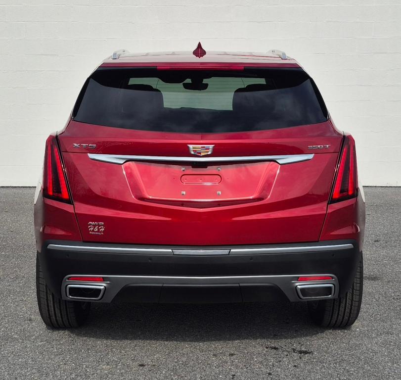 new 2026 Cadillac XT5 car, priced at $58,635