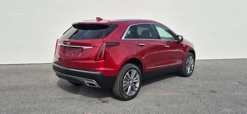 new 2026 Cadillac XT5 car, priced at $58,635