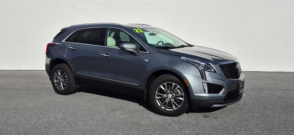 used 2022 Cadillac XT5 car, priced at $29,962