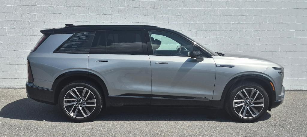 new 2026 Cadillac VISTIQ car, priced at $82,485