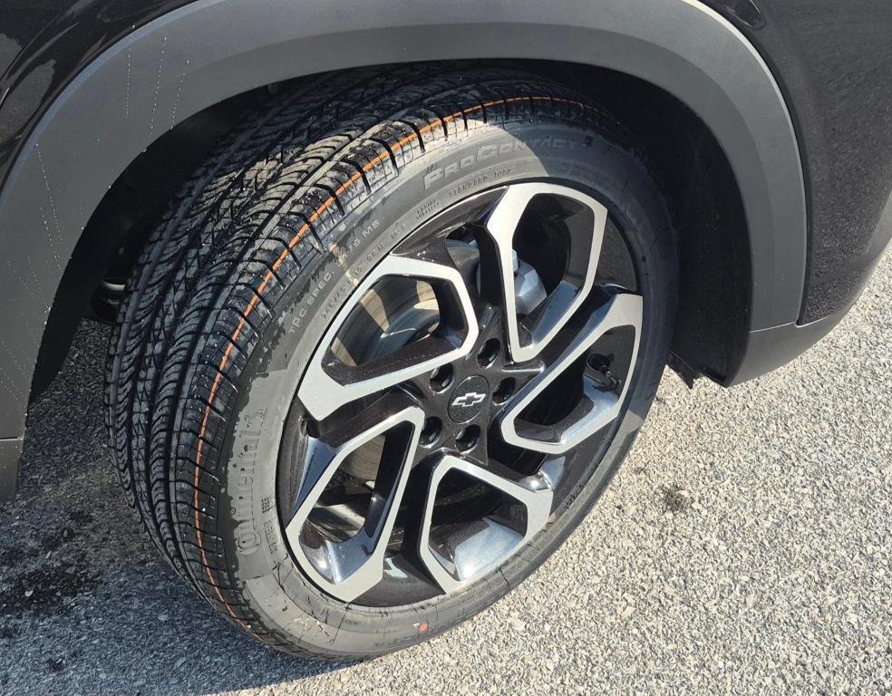 new 2026 Chevrolet Trax car, priced at $29,050