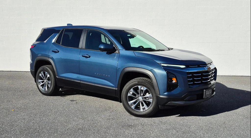new 2026 Chevrolet Equinox car, priced at $36,180