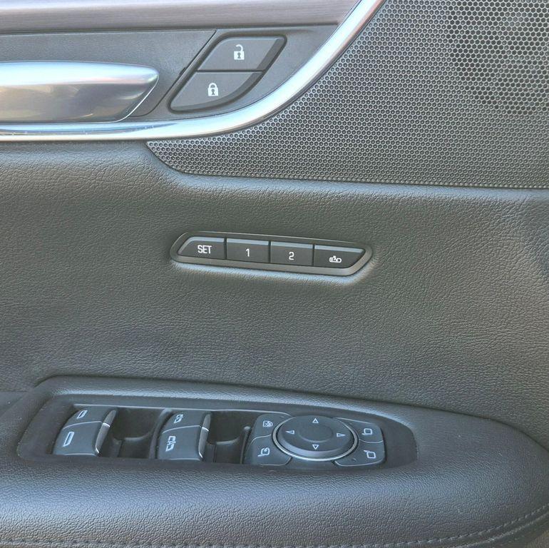 used 2017 Cadillac XT5 car, priced at $17,997