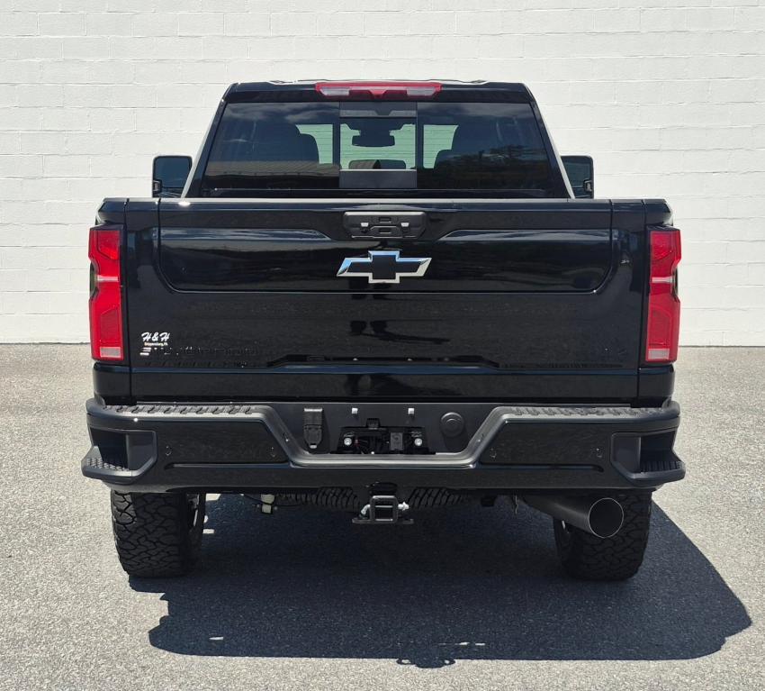 new 2026 Chevrolet Silverado 2500 car, priced at $83,400