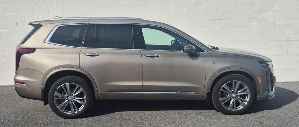 used 2023 Cadillac XT6 car, priced at $37,500