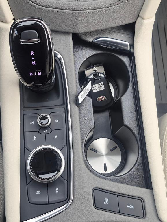 new 2026 Cadillac XT5 car, priced at $57,835