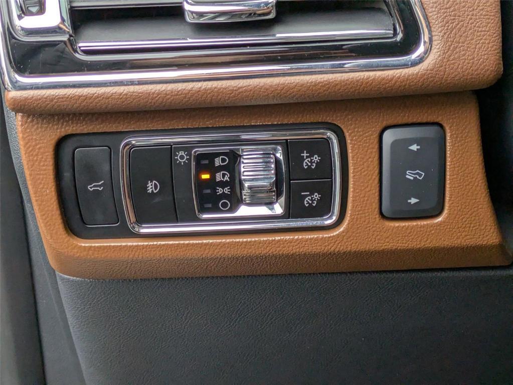 used 2023 Lincoln Navigator car, priced at $65,585