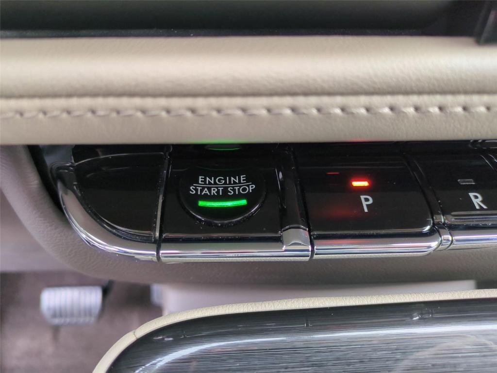 used 2022 Lincoln Nautilus car, priced at $36,349