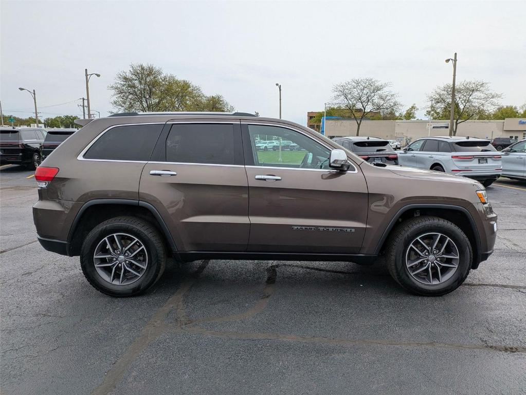 used 2018 Jeep Grand Cherokee car, priced at $13,967