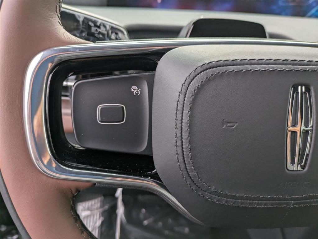 new 2026 Lincoln Navigator L car, priced at $99,883