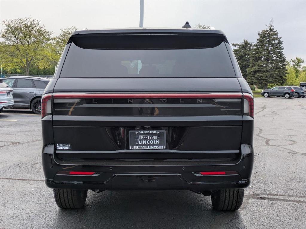 new 2026 Lincoln Navigator L car, priced at $99,883