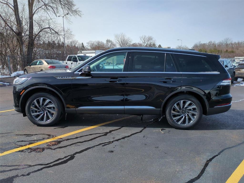 new 2026 Lincoln Aviator car, priced at $61,017