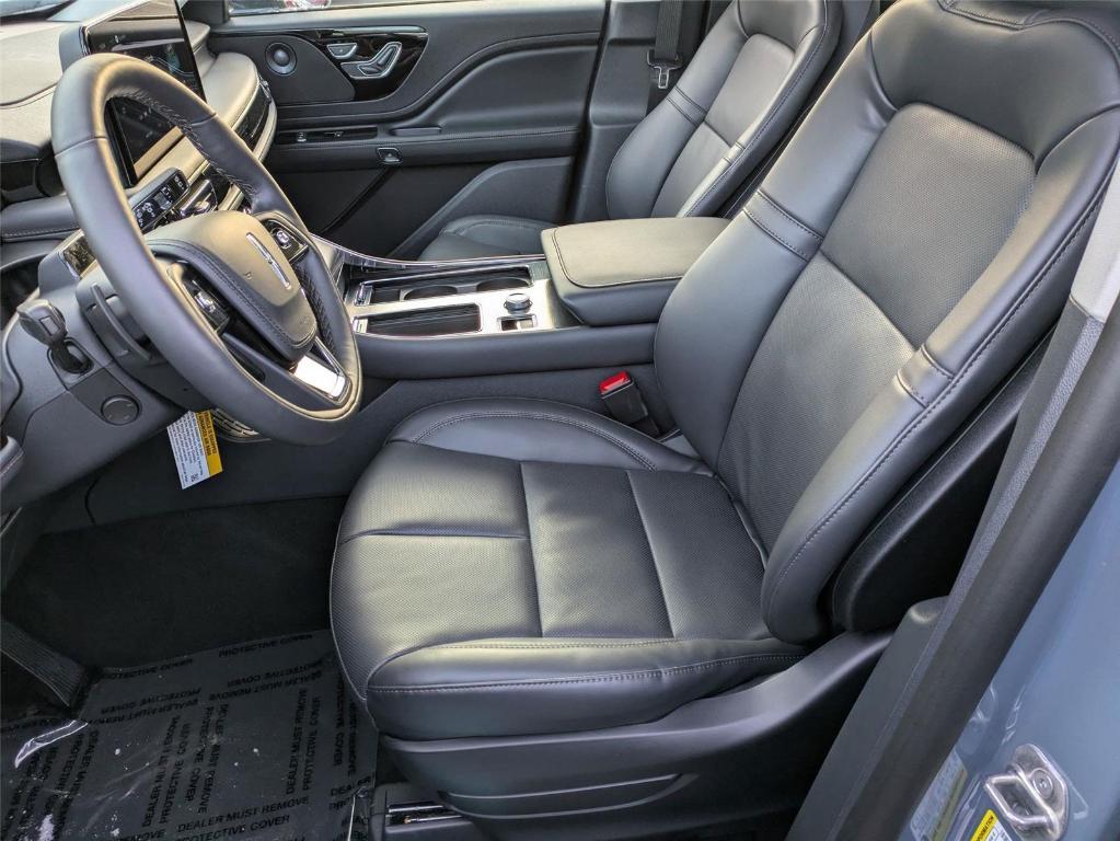 new 2026 Lincoln Aviator car, priced at $65,700