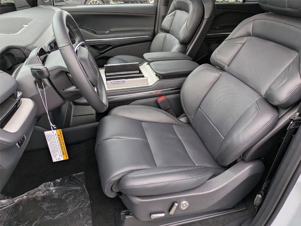 new 2026 Lincoln Navigator L car, priced at $108,431