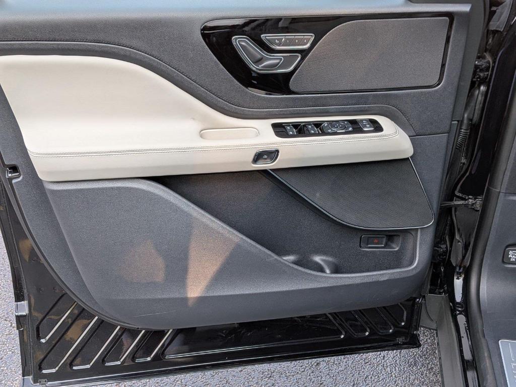 new 2026 Lincoln Aviator car, priced at $62,312