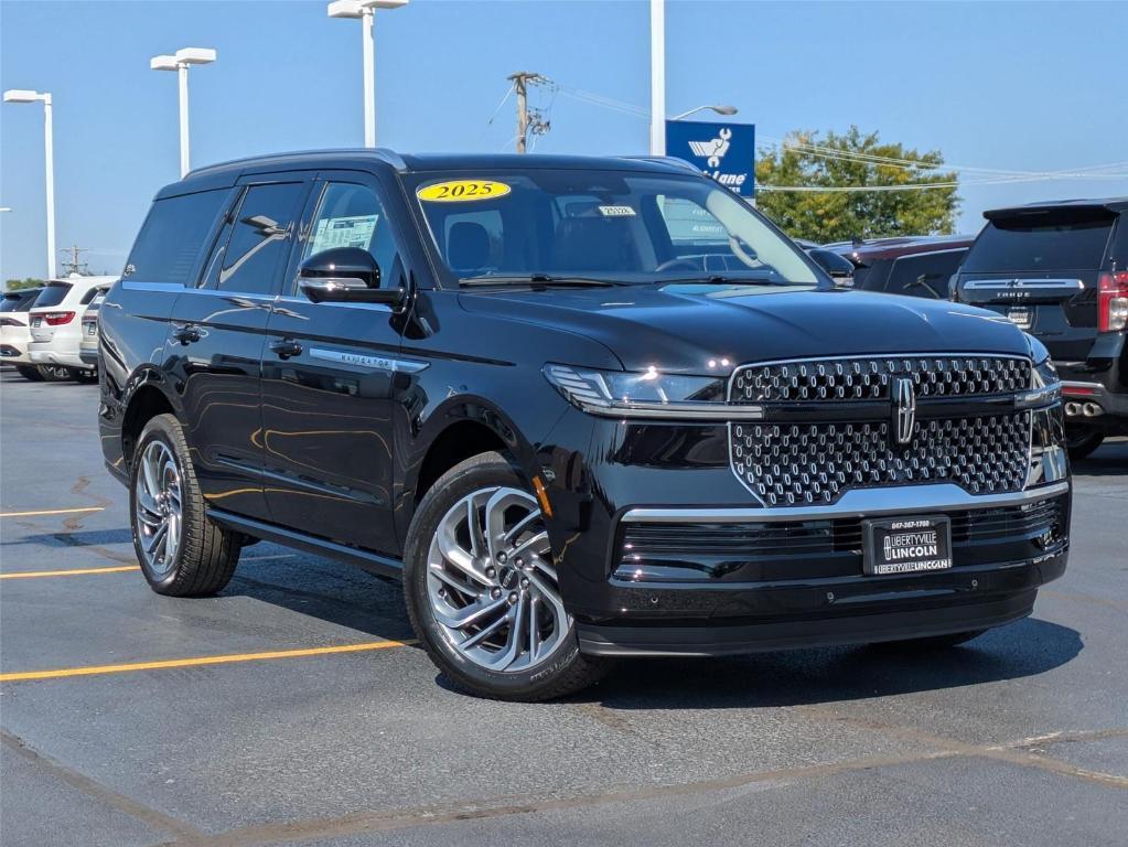 new 2025 Lincoln Navigator car, priced at $96,693