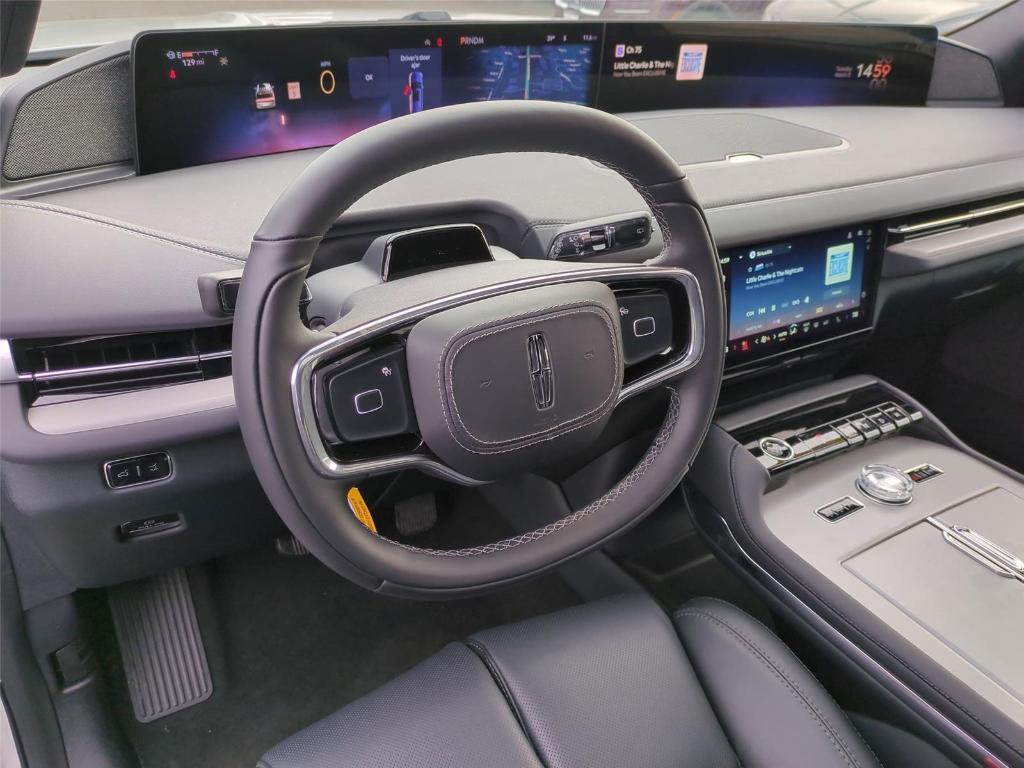 new 2026 Lincoln Navigator car, priced at $100,764