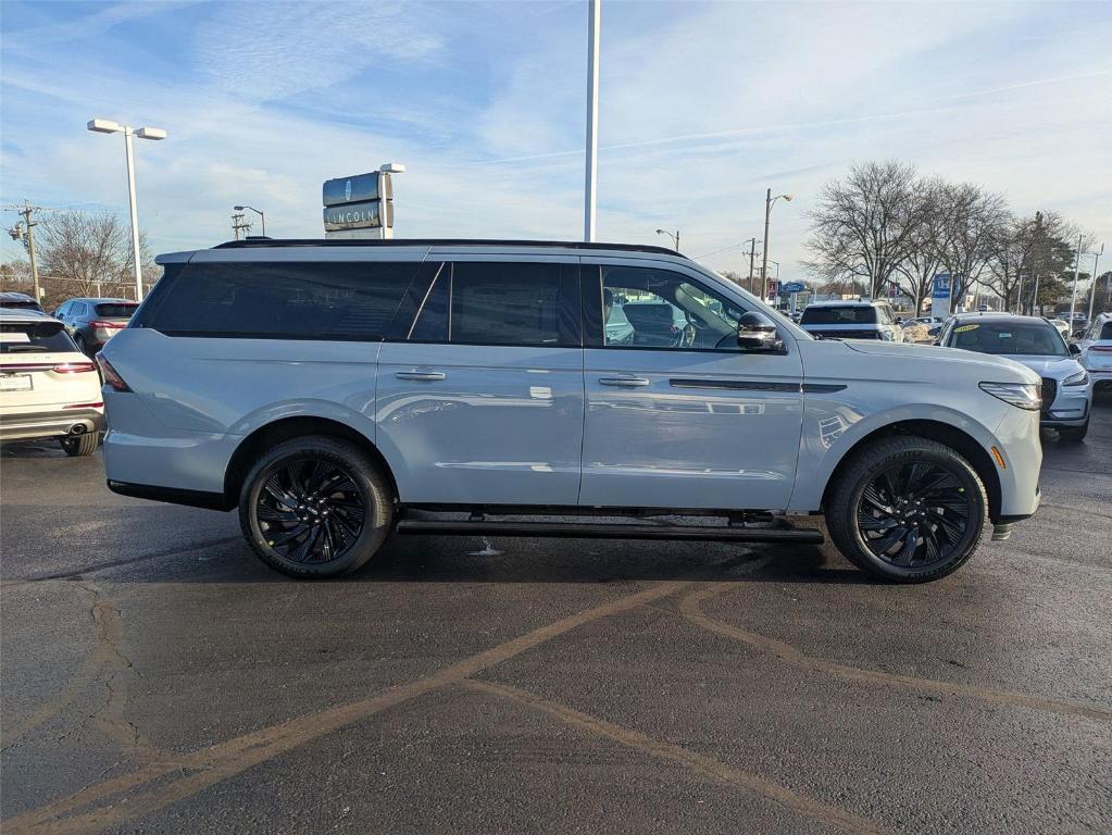 new 2025 Lincoln Navigator L car, priced at $103,853