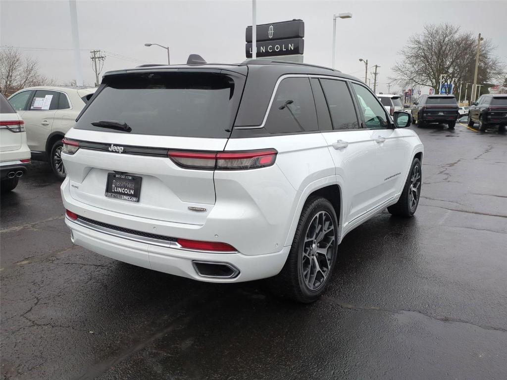 used 2025 Jeep Grand Cherokee car, priced at $52,439