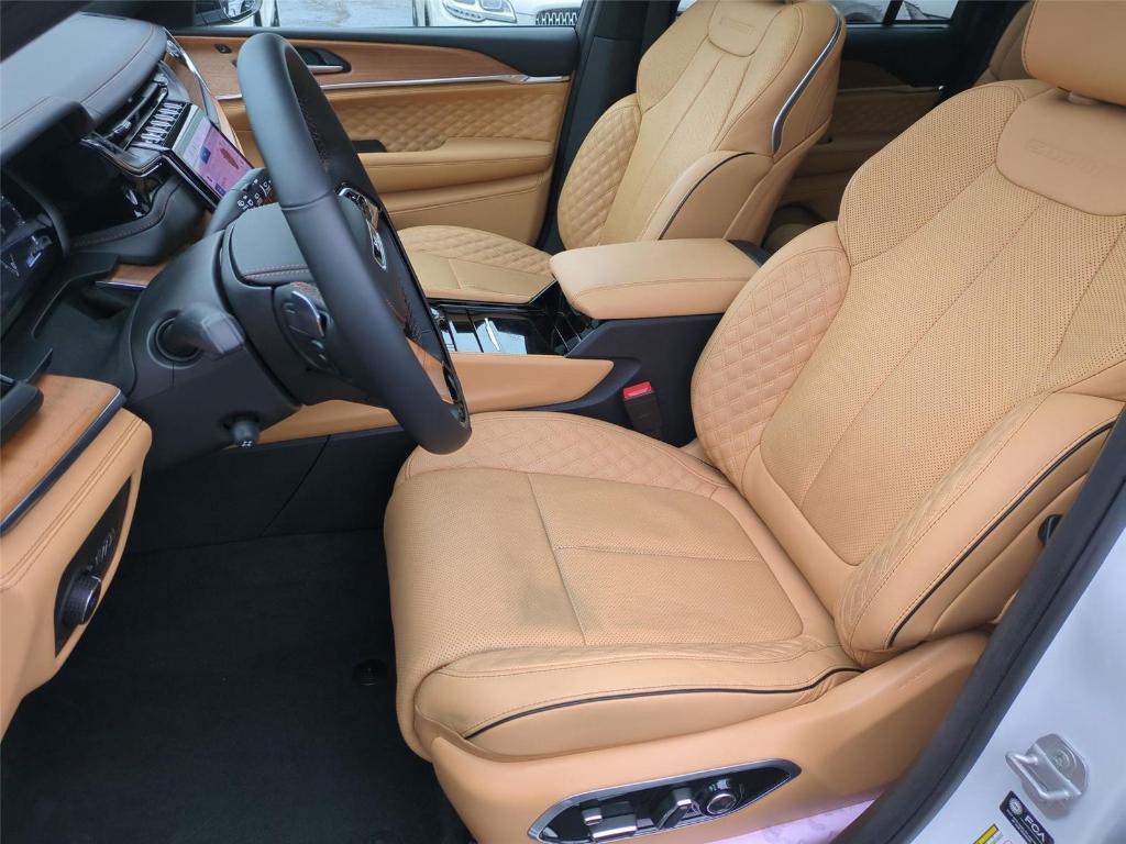 used 2025 Jeep Grand Cherokee car, priced at $52,439