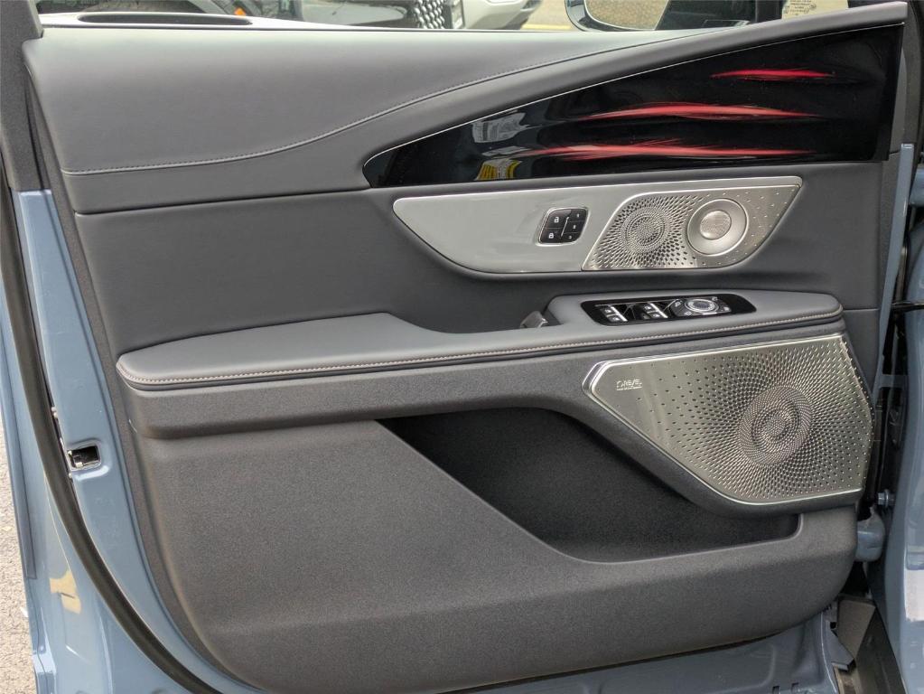 new 2026 Lincoln Nautilus car, priced at $66,986