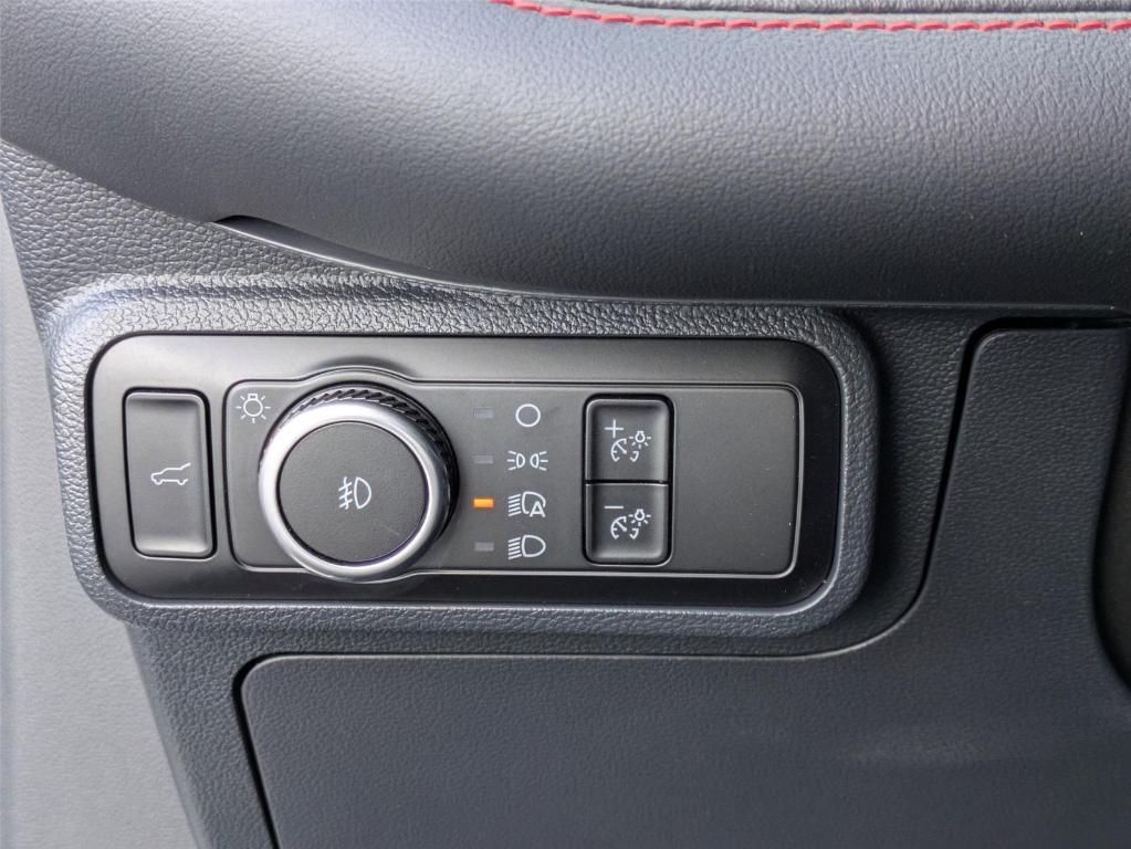 used 2025 Ford Explorer car, priced at $50,898