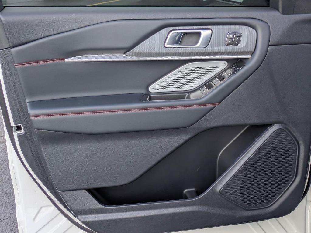 used 2025 Ford Explorer car, priced at $50,898