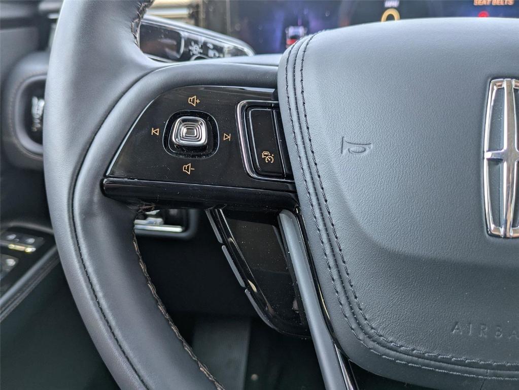 new 2025 Lincoln Aviator car, priced at $55,116